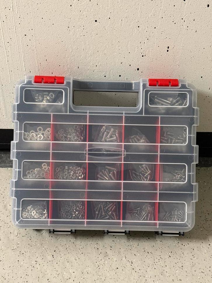 Diverse Schroeven, Bouten en Moeren Set, Doe-het-zelf en Verbouw, IJzerwaren en Bevestigingsmiddelen, Zo goed als nieuw, Overige typen