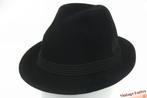 Vintage Gleufhoed Jacht trilby Iltis Wägener zwart velour 56, Iltis - Wägener, Hoed, Ophalen of Verzenden, 57 cm (M, 7⅛ inch) of minder