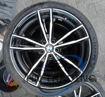 BMW banden én velgen  BMW 3-Serie Type: G20 en G21 BMW 4-Ser beschikbaar voor biedingen