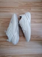 Adidas ozelia wit, Ophalen of Verzenden, Wit, Zo goed als nieuw, Sneakers of Gympen