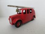 Dinky Toys Streamlined Fire Engine nr.250, Ophalen of Verzenden, Gebruikt, Overige typen