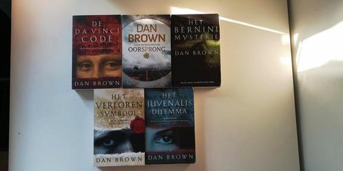 5x Dan Brown - Oorsprong en meer, Boeken, Thrillers, Gelezen, Nederland, Ophalen of Verzenden