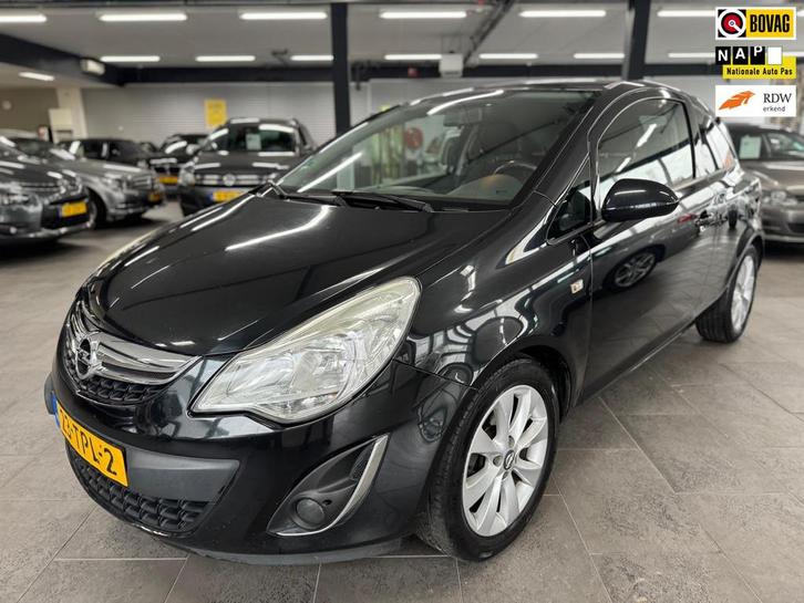 Opel Corsa 1.4-16V Anniversary Edition navigatie half leer a, Auto's, Opel, Bedrijf, Te koop, Corsa, ABS, Airbags, Airconditioning
