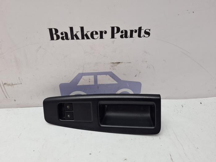 Elektrisch Raam Schakelaar van een Volkswagen Polo, Auto-onderdelen, Dashboard en Schakelaars, Volkswagen, Gebruikt, 3 maanden garantie