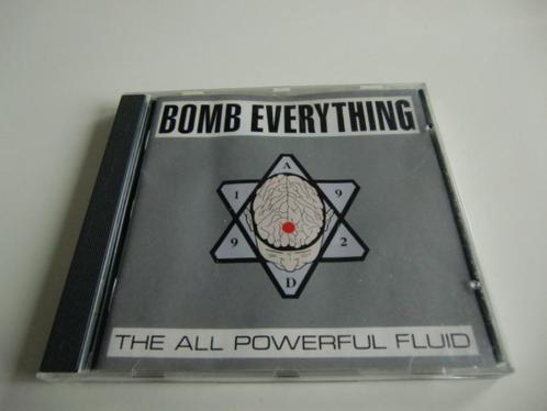 Bomb Everything - The all powerfull fluid, Cd's en Dvd's, Cd's | Rock, Zo goed als nieuw, Alternative, Ophalen of Verzenden