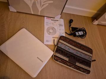 Samsung laptop sf310 shark white beschikbaar voor biedingen