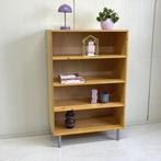 Vintage schoolkast boekenkast vakkenkast hout jaren 70, Ophalen, Met plank(en), Gebruikt, Metaal