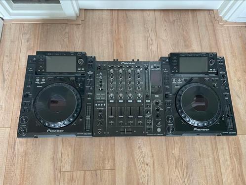 Pioneer DJ set: 2x CDJ-2000 1x DJM-850 (in nieuwstaat), Muziek en Instrumenten, Dj-sets en Draaitafels, Zo goed als nieuw, Dj-set
