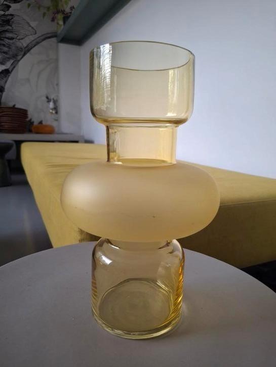 Scandinavisch design vaas Hübsch- Lotte Knudsen, Huis en Inrichting, Lampen | Wandlampen, Zo goed als nieuw, Glas, Ophalen of Verzenden