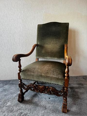 Antieke Kloosterstoel met Groene Velvet Bekleding beschikbaar voor biedingen