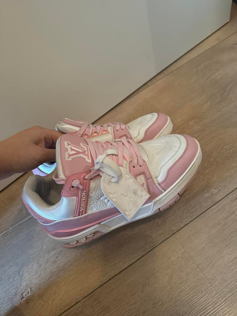 louis vuitton sneacker size 39, Kleding | Dames, Schoenen, Ophalen of Verzenden, Zo goed als nieuw