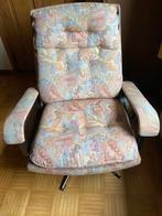 Vintage fauteuil toffe kleuren combi lekkere zit, Minder dan 75 cm, Gebruikt, Ophalen of Verzenden, 50 tot 75 cm