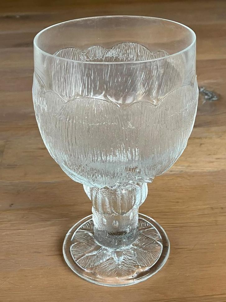 Nuutajärvi Finland  Pioni Bierglas Wijnglas Oiva Toikka 1975, Verzamelen, Glas en Borrelglaasjes, Zo goed als nieuw, Overige typen