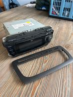 Seat Ibiza 6J 2008 Autoradio met Frontje - CD speler defect, Ophalen of Verzenden, Gebruikt