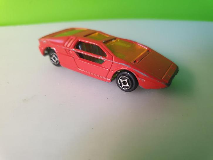 Norev - Maserati Boomerang [rood] 1/66, Hobby en Vrije tijd, Modelauto's | Overige schalen, Gebruikt, Auto, Ophalen of Verzenden