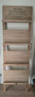 Riverdale lectuurrek, Huis en Inrichting, Woonaccessoires | Krantenbakken en Lectuurbakken, Ophalen, Zo goed als nieuw