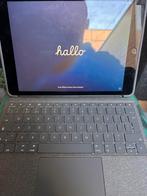 Apple iPad 7th generatie - 32GB met toetsenbord, 32 GB, Apple iPad, Zwart, Zo goed als nieuw