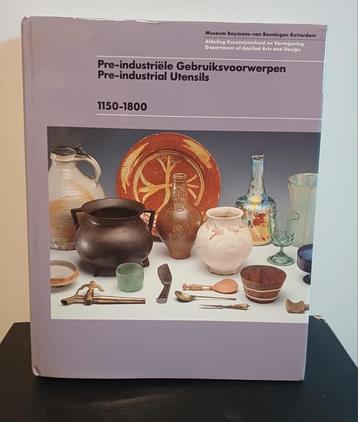 Pre-industriële gebruiksvoorwerp /pre-industrial utensils beschikbaar voor biedingen