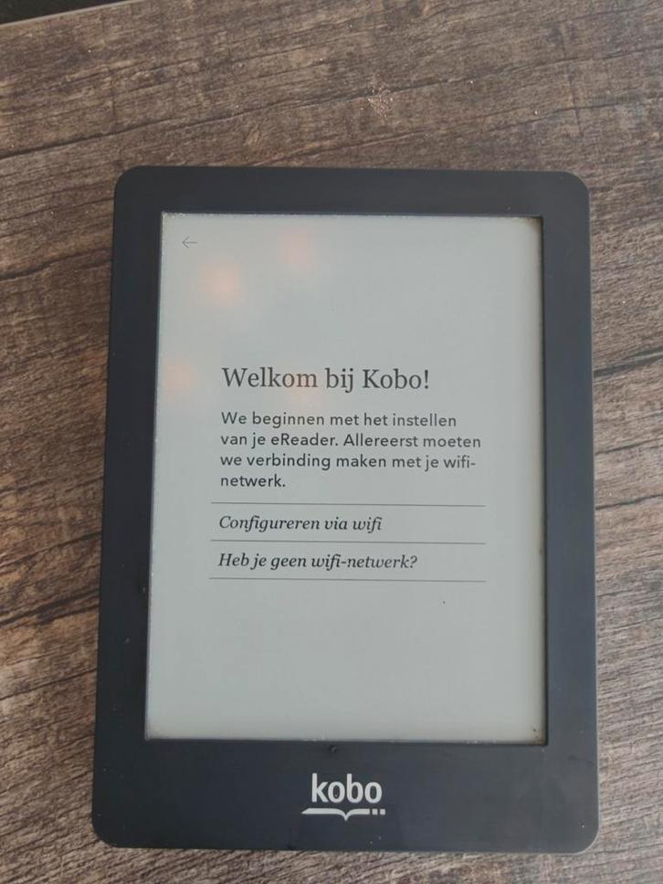 Kobo Glo eReader in prima staat + hoesje, Computers en Software, E-readers, Zo goed als nieuw, 6 inch of minder, 4 GB of minder
