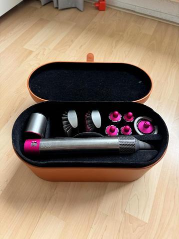  Dyson Airwrap Volume+Shape. Zo goed als nieuw!  beschikbaar voor biedingen