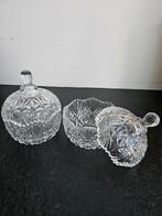 2 bonbonschaaltjes van glaswerk, Ophalen of Verzenden