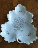 Limoges France ternet schaal met goud versiering op de rand, Antiek en Kunst, Ophalen of Verzenden