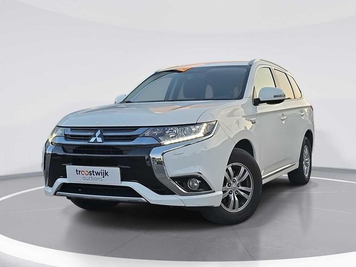 Mitsubishi Outlander 2.0 PHEV Business Edition 2015 | GZ-587, Auto's, Mitsubishi, Bedrijf, Outlander, Overige brandstoffen, Euro 6