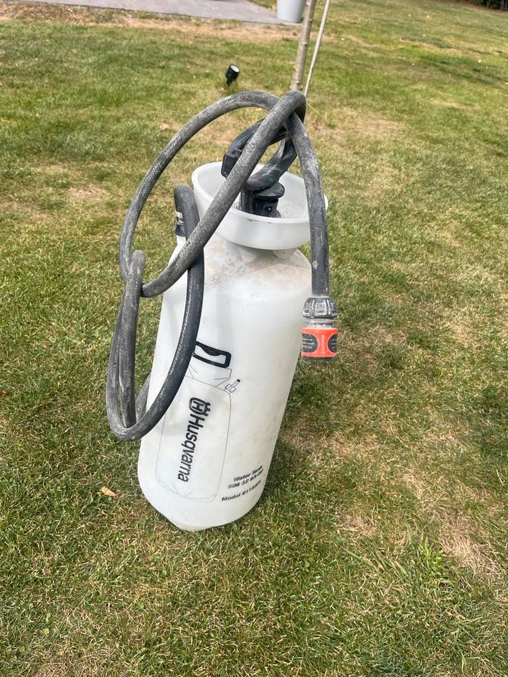 Husqvarna Drukvat / Plantenspuit bandenzaag, Tuin en Terras, Gieters, Gebruikt, Kunststof, Ophalen