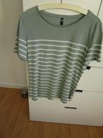Hema - groen/roomwit gestreept shirt maat L, Kleding | Dames, T-shirts, Groen, Gedragen, Hema, Maat 38/40 (M)