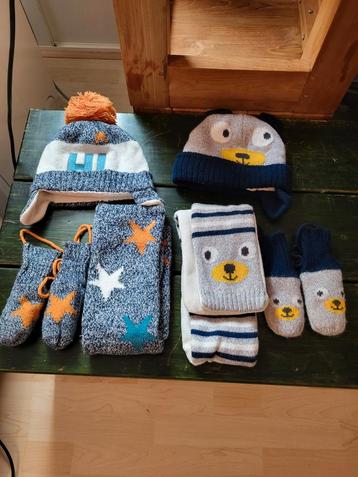 Leuke setjes muts, sjaal en wanten maat 74/80 beschikbaar voor biedingen