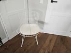 Voor 25 euro 4 toffe verschillende stoelen!, Huis en Inrichting, Stoelen, Ophalen, Wit