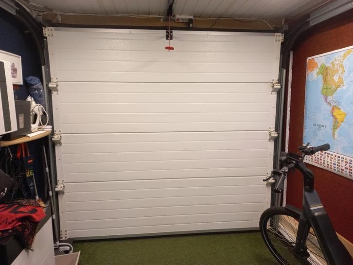 sectionaal deur, Doe-het-zelf en Verbouw, Deuren en Horren, Zo goed als nieuw, Binnendeur, 200 tot 215 cm, 120 cm of meer, Kunststof