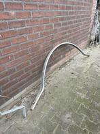 Koepelnok, Dieren en Toebehoren, Stalling en Weidegang