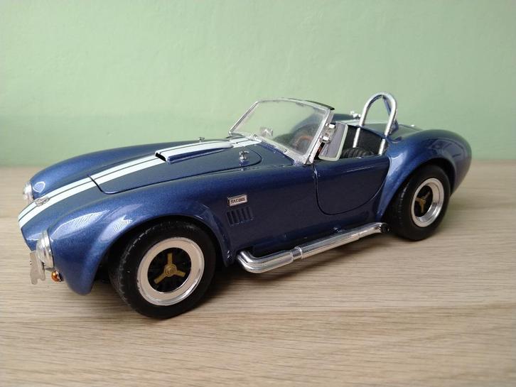Shelby Cobra 427 SC 1:18 Road Tough, Hobby en Vrije tijd, Modelauto's | 1:18, Zo goed als nieuw, Auto, Overige merken, Ophalen of Verzenden