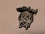 Motorhead Snaggletooth PLASTIC vintage badge speld speldje, Ophalen of Verzenden, Zo goed als nieuw, Overige typen