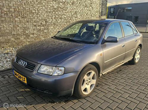 Audi A3 1.8 5V Attraction, Auto's, Audi, Bedrijf, Te koop, A3, ABS, Airbags, Alarm, Centrale vergrendeling, Cruise Control, Elektrische buitenspiegels
