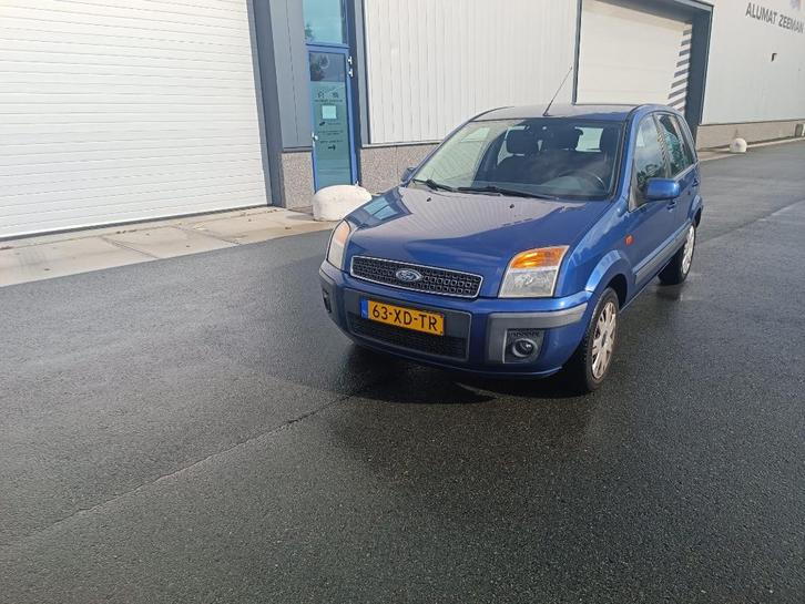 Ford Fusion 1.6 16V 2007 nwe distributie + koppeling, airco, Auto's, Ford, Particulier, Fusion, ABS, Airbags, Airconditioning