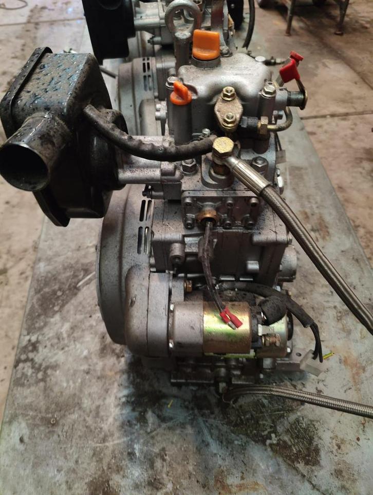 Dieselmotoren generatoren 3-tal voor loop of sloop. Whisperp, Doe-het-zelf en Verbouw, Motoren, Dieselmotor, 1800 rpm of meer