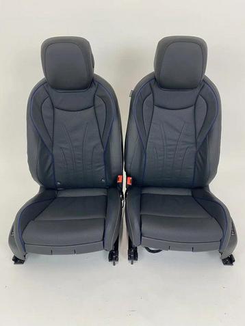 Interieur VW Tiguan Leder Zwart Met Blauwe Details beschikbaar voor biedingen