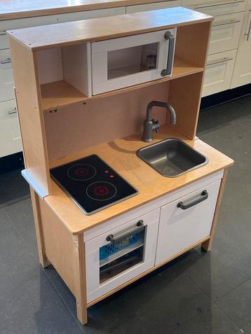 Kinderkeukentje veel extra’s kinder keuken  beschikbaar voor biedingen