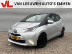 Toyota Aygo 1.0 VVT-i x-play | Nieuw Binnen! | Camera | Airc, Auto's, Voorwielaandrijving, Stof, Gebruikt, 4 stoelen