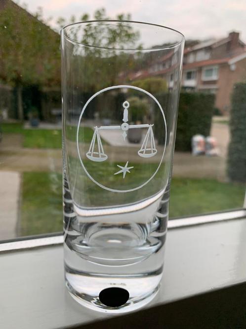 Kristallen glas MOSER met geslepen sterrenbeeld WEEGSCHAAL, Verzamelen, Glas en Borrelglaasjes, Zo goed als nieuw, Overige typen