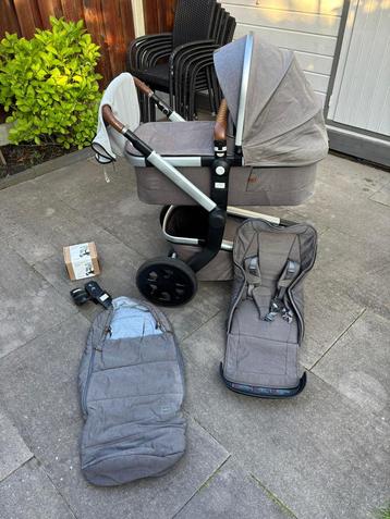 Joolz Day 2 kinderwagen met toebehoren beschikbaar voor biedingen
