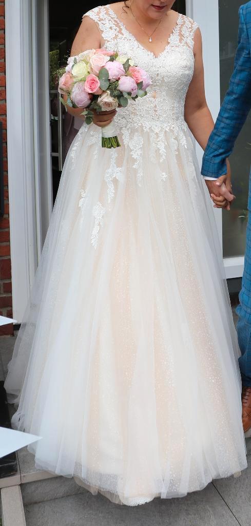 bruidsjurk kleur blush nude, Kleding | Dames, Trouwkleding en Trouwaccessoires, Zo goed als nieuw, Trouwjurk, Overige kleuren