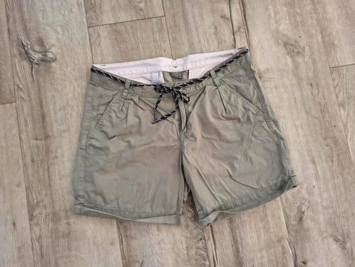 Prachtige groene korte broek van O'Neill, surf short, maat S, Kleding | Dames, Broeken en Pantalons, Zo goed als nieuw, Maat 36 (S)