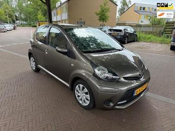 Toyota Aygo AUTOMAAT / Eerste eigenaar / 36.000 NAP / Airco beschikbaar voor biedingen