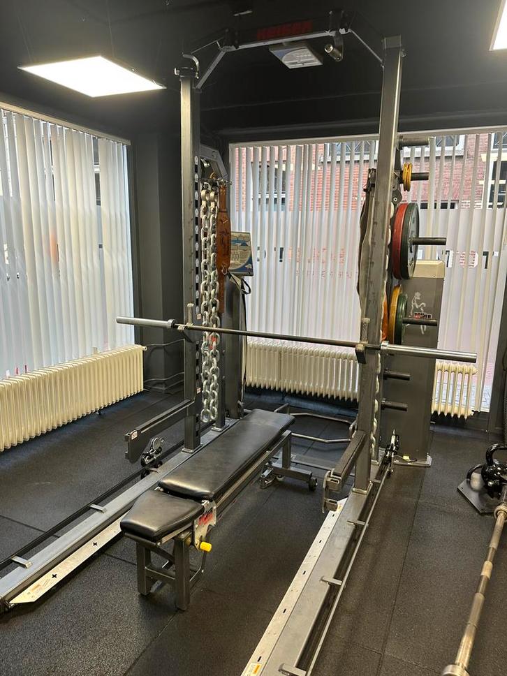Keiser half-& full powerrack/Keiser squat/ hip, Sport en Fitness, Fitnessmaterialen, Zo goed als nieuw, Overige typen, Ophalen