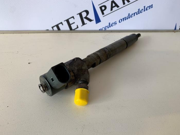 Verstuiver (diesel) van een Mercedes C-Klasse, Auto-onderdelen, Brandstofsystemen, Mercedes-Benz, Gebruikt, 3 maanden garantie