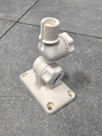 Glomex antenne mount AM / FM montagevoet beschikbaar voor biedingen