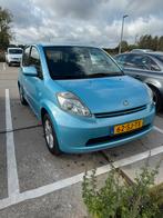 Daihatsu Sirion 1.3 AUT 2006 Blauw, Auto's, 4 cilinders, Blauw, Origineel Nederlands, 930 kg